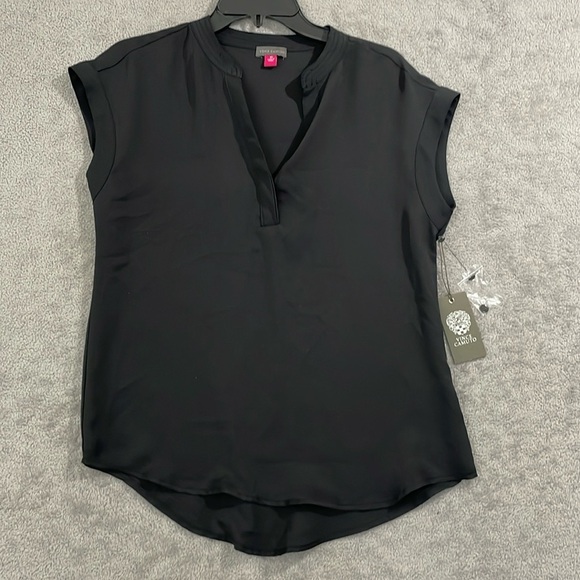 Vince Camuto Tops - NEW Vince Camuto Womens XS Solid Split-Neck Short Rich Black Chiffon Blouse